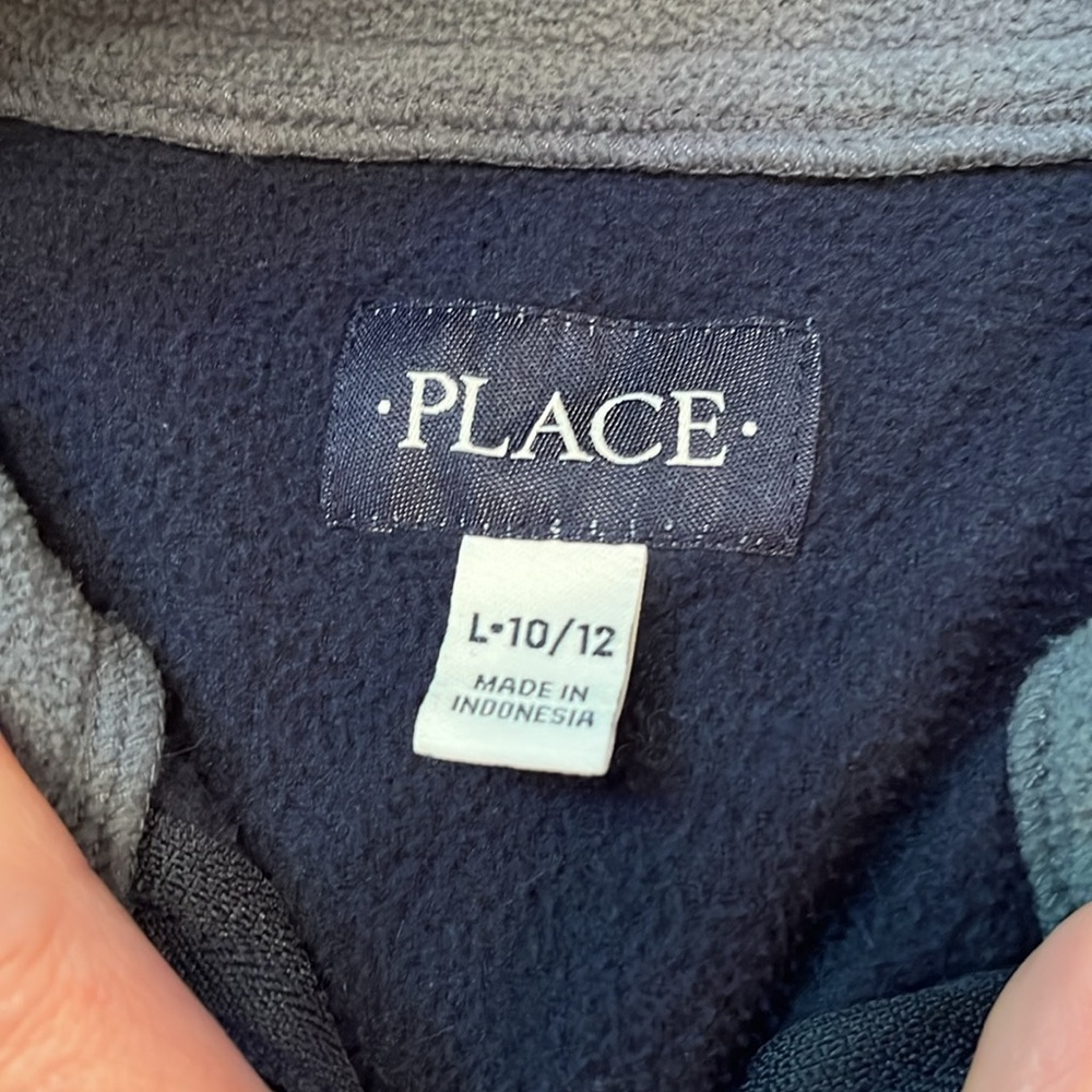 Fleece half zip pull over - Picture 2 of 2